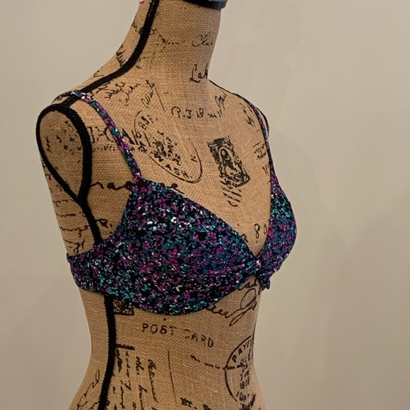 Athleta Black floral bikini Top size medium - Picture 2 of 9